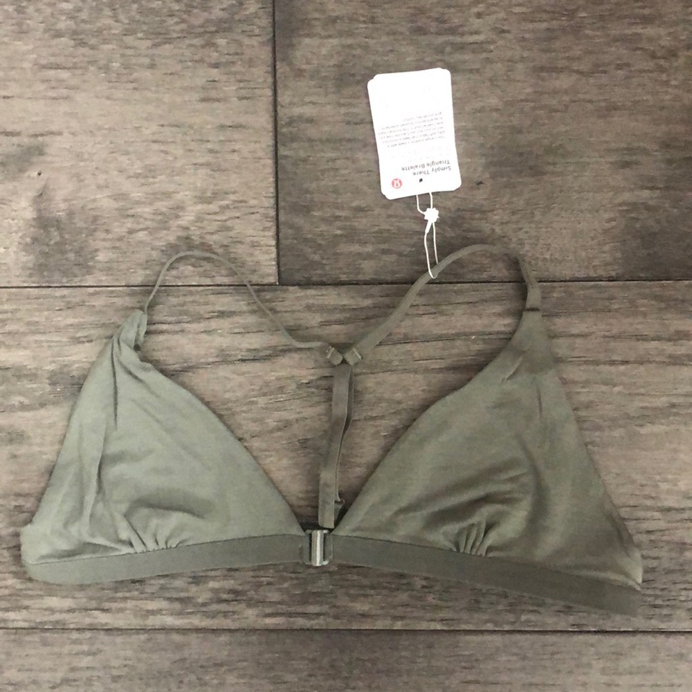 Lululemon Simply There Triangle woman’s Bralette - Picture 1 of 9